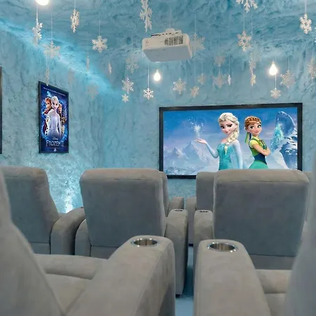 Frozen Fantasy By Oc Adventure Homes